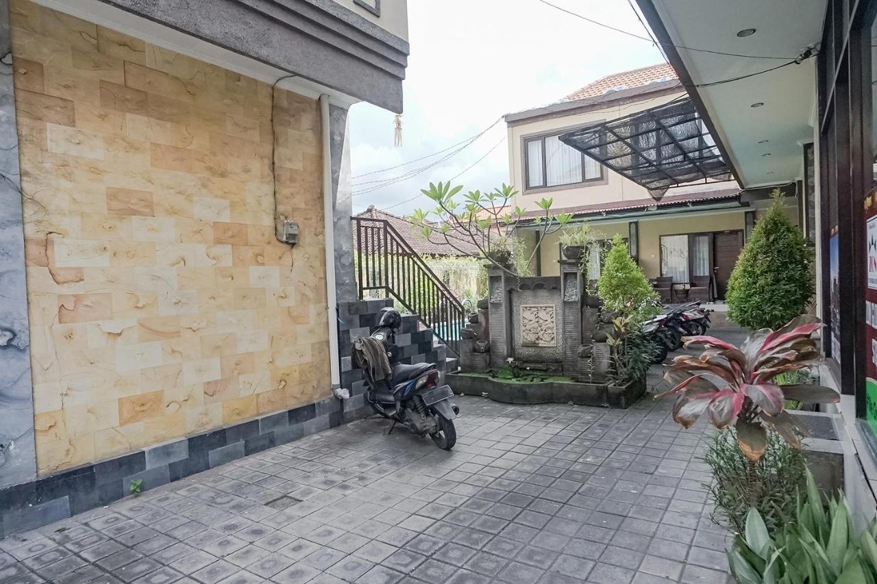 Taxa Uma Guest House Kuta  Exterior photo