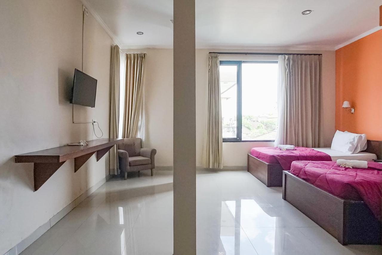 Taxa Uma Guest House Kuta  Exterior photo