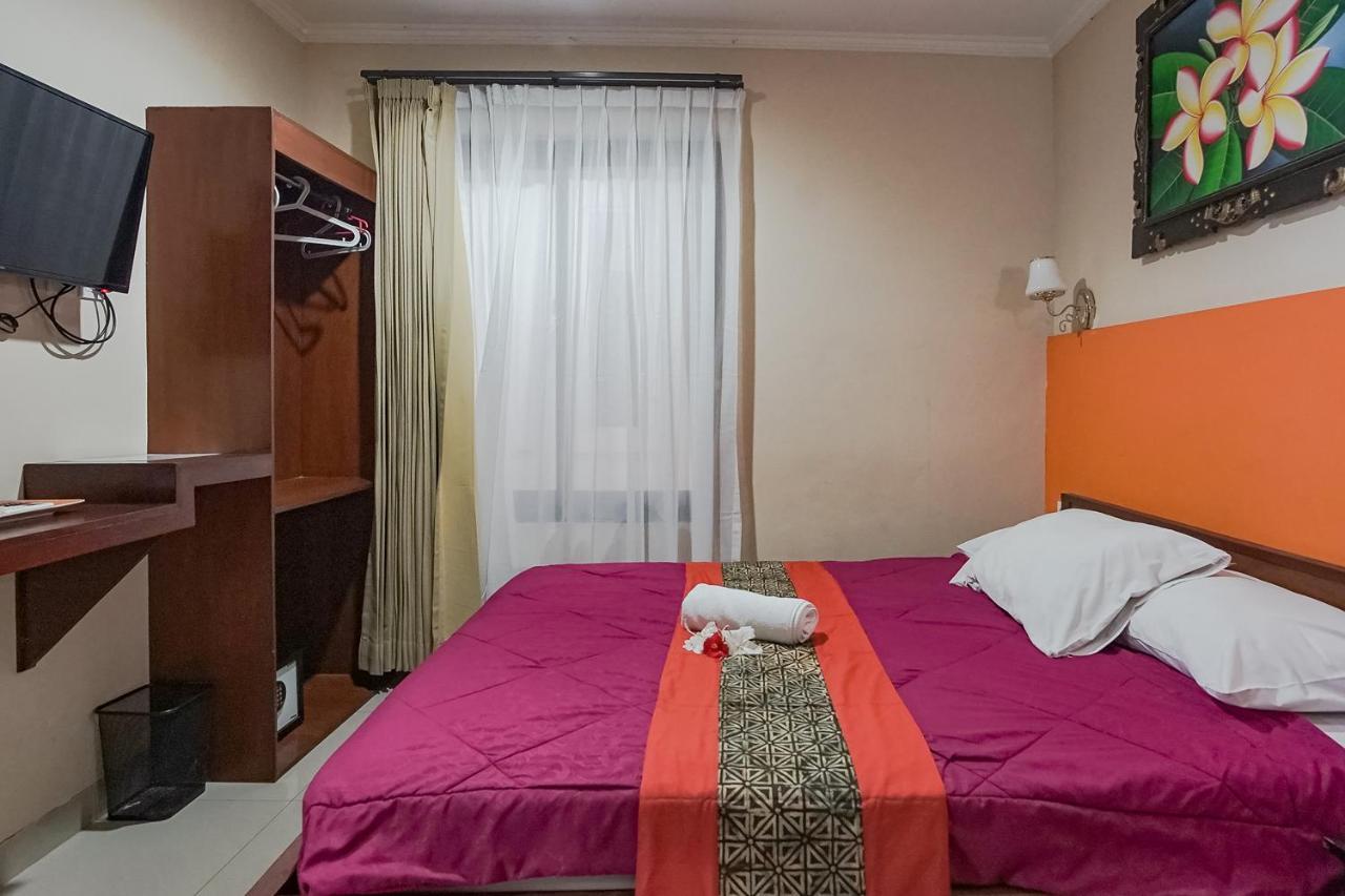 Taxa Uma Guest House Kuta  Exterior photo